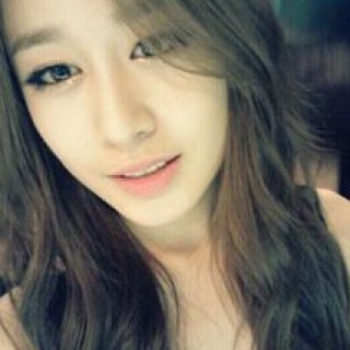 CERTIFIED KPOPPER!
 ()BANA 
 ()Bestfriend 
 ()S♥ne 
 ()Exotic 
 ()E.L.F 
so kpoppers out there! Follow me and I'll follow you back :))