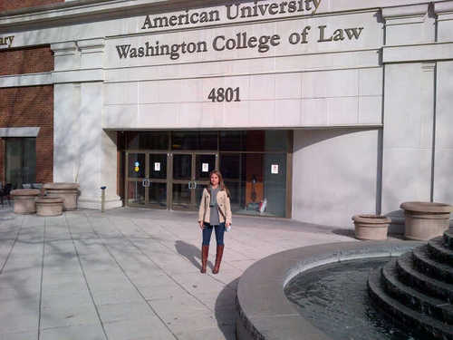 Abogada Uniandina.Especialista en Derecho Admininistrativo. LLM graduate Law & Government Washington College of Law. Hincha del Real Madrid