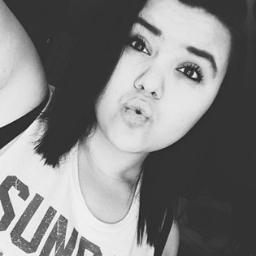 Hey! Its Giovanna. 14. NY. Official Twitter.