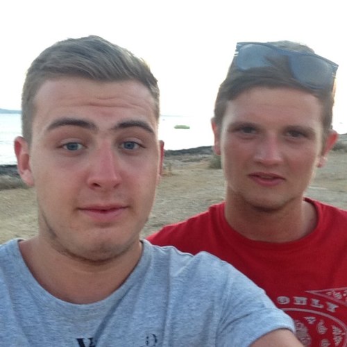 JamesBeech7's profile picture. Don't Believe The Truth