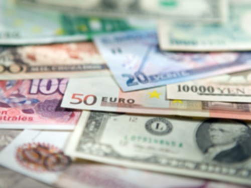 Follow between 70,000 talented currency traders from 192 countries automatically, FOR FREE in your account.
