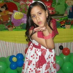 Modelo Mirim!              Contatos: (37) 9991-1053               Email: grazicastro97@hotmail.com