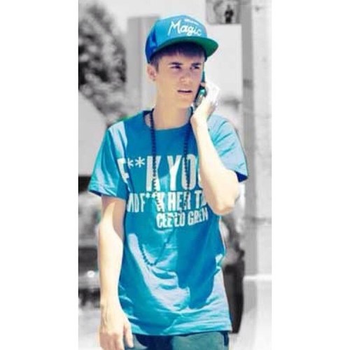 I gave you a free follow! In return follow @Imcalledsarahhh