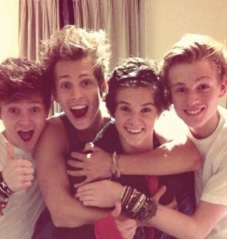 I know The Vamps are crazy but they're the only Vamps that I have. @TheVampsBand