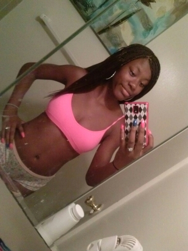 YesLovinlife7's profile picture. 