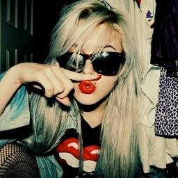 ta tudo coisado '-'
 SEGUE EU SIGO DE VOLTA (: