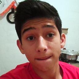 Sou David Gosto de Skate garotas Jogos e Muita diversão ..