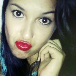 19.01.1994 | FLAMENGUISTA ♥ | CAPRICORNIANA |  REGGAE ♥  | CHATINHA :P | irmã da @_LiviaAraujs e do @Mano_ziika *-*  ♥ |  namorando ♥ ( JeffersonAlberto) *--*