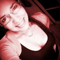.. Siendo yo, dejando que la vida ponga a cada quien donde debe estar! Sincera, directa y comprometida con el futuro que me voy forjando..