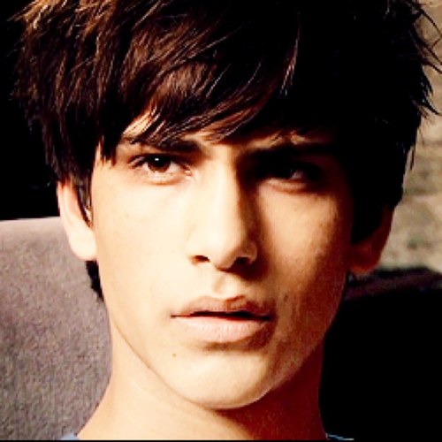 SpliffedSkater's profile picture. Uhm, I'm Freddie, I met a girl I like today. She's like ... beautiful. | MultiRP