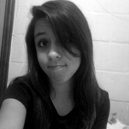 Futuro namorado dela aq, so pra dizer q Amo minha pequena e q Deus vai honrar toda a espera, e nada separa a gnt.. @julinho_santos7 aq