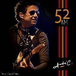 Salmones de todo el mundo siguiendo la misma dirección. Todos los años homenajeando a Andrés Calamaro en su cumpleaños. En Facebook: Cumpleaños Andrés Calamaro.