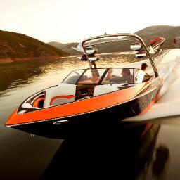 Consultor especialista en embarcaciones para Deportes Acuáticos SKI SLALOM WAKE SURF  Pesca y Yates