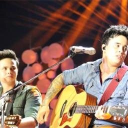 Viajei eu pensei que era você,
Me encantei, mas agora nada vê. ♪'
                  Fc dedicado @matheus_mek e @kauan_mek - http://t.co/yRILP52ybg