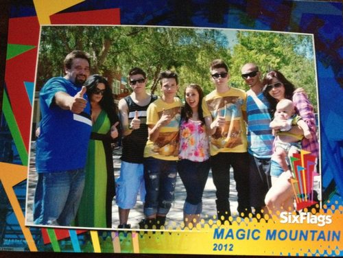 I love the Pulido Family ;)