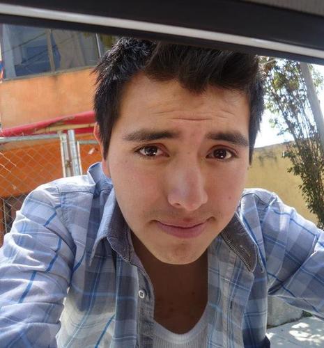 Aburrimiento es dejar pasar el tiempo sin que te des cuenta que lo estás perdiendo...