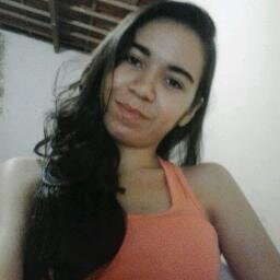 Valor a quem merece, amor a quem da, carinho a quem troca e respeito é para quem tem e nada mais. ✨✌