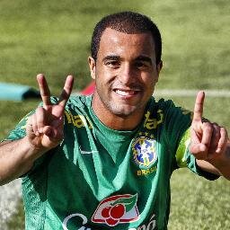 - Porque sem voce meu mundo nao teria a menor graça @Lucasnarede_ , @DavidLuiz_4, @JorgeBlancoG