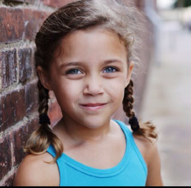 My daddy is @hervamprocker and my older sister is @hisuniquehybrid and my baby siblings are Daniel and Alexandra. @hisrockerbabe is the best mom i could have