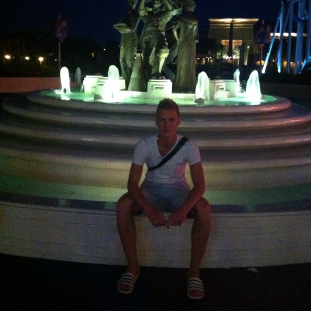 liefje , you are my all & boyfriend forever , ik hou super veel van je ! kusje je meisje - ∞