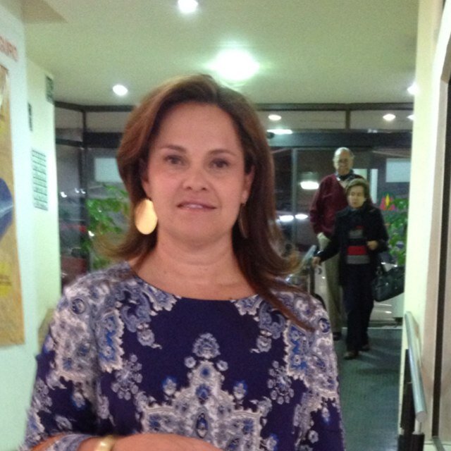 adri8a2003's profile picture. 