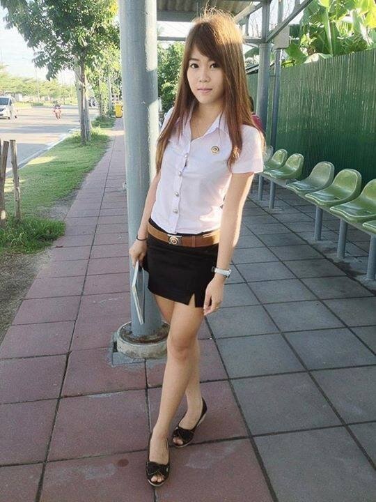 มินตรา นิเทศ ที่อยู่ไม่ต้องถาม ไลน์ไม่แจก รักความสงบ ชอบอยู่ในป่าช้า #แป่ว