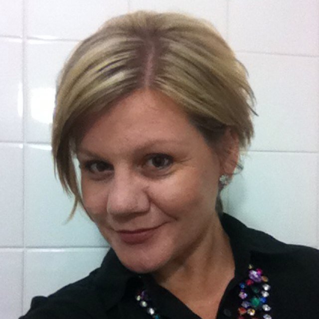 Mum to 4 fantastic boys, wife to an amazing man and just trying to be the best i can be !!