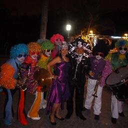 nuestra trabajo es la producción artistica y creacion de personajes para la animaciond eventos sociales (matrimonios quinceañero, activaciones ,cumpleaños etc..