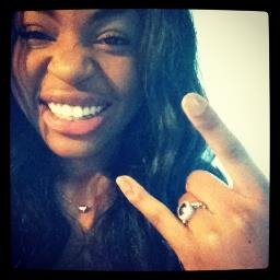 _Teeya's profile picture. Archevêque | l7 ans de pouvoir | #SexeAddicte .