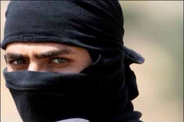 ( اللّهُمَّ أَنْتَ عَضُدُنا، وَأَنْتَ نَصيرُنا، بِكَ نحولُ وَبِكَ نصولُ وَبِكَ نقاتِل ) #سوريا لن تنكسر قسما سننتصر - #موعدنا_الجنه
