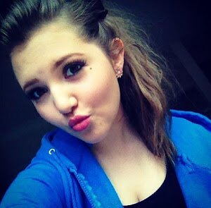 hi guys tee here i live at the dumping ground i have a big brother called johnny  (RP) not real just a RP