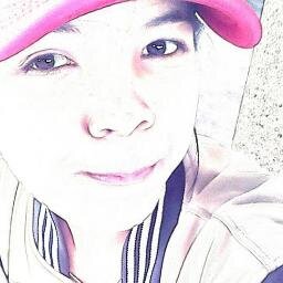 AuiSoHappy's profile picture. #อุ้ยอ้าย ไม่หยิ่งเป็นกันเอง ทักได้ คุยได้
 อารมณ์ดี 
 #ฟอลมาอุ้ยก็ยินดีฟอลกลับทุกคน #ไม่เชื่อก็ลองกดฟอลสิ
 #อันมาอุ้ยก็แค่อันกลับ