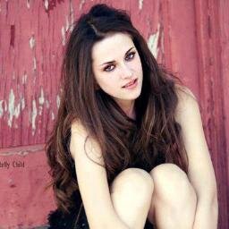 ziffannalee's profile picture. follback just mention it ._.
writting story x_x
now adm Zify @SFRobstenID