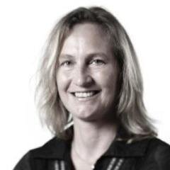 HolmSveistrup's profile picture. Design,indretning,livsstil,helse, kost, og mode er min passion. De 2 x H - heste og håndbold ligeså