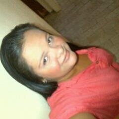 soy rara.. lo acepto
stoy loca.. tambien..
que tengo mis defectos..   SIN DUDA
pero de que soy unica 
de eso no tengas la menor duda..!!  3 tkm