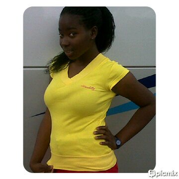 LAURA14211462's profile picture. 