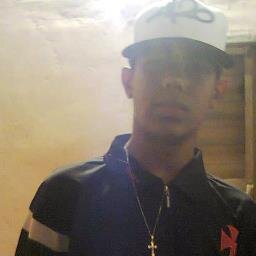 EU NASCI PRA SER FELIZ E NÃO PERFEITO ♫ ♪