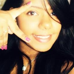 Eu sou meio maluca, meio surtada, meio do contra. Aqui não tem popstar, aqui só tem maluco doido.