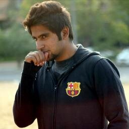 Vocalist at Dhunn