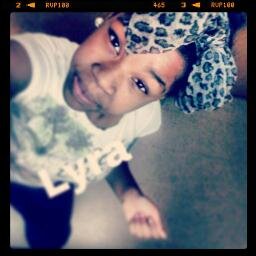 my name is chelyra but u can call me lyra for short..........3 follow me