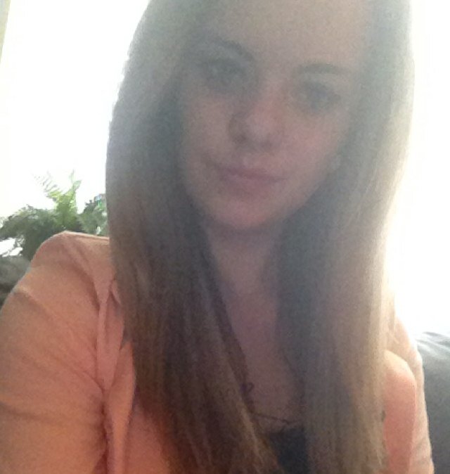 babyy al zolang me bestt kannalles bij je kwijt , je bent mn allesjee 011111 33 loveeuwauss xx lyan