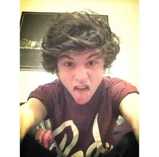 Your name hahaha - ry x