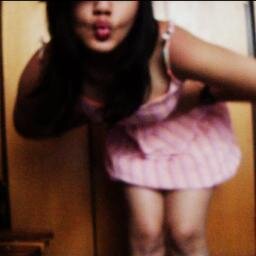 Me molesta la prostituta forma de ser de las personas, no me dejes chismes que a Jessica no le gustan, aqui no se viene a insultos .Me  gustan los vestidos3