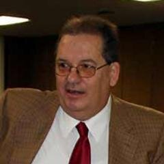 Empresario inmobiliario. Exfutbolista , cinta negra tae kwon do, ex presidente Coparmex Puebla. Ex vise presidente nacional Coparmex, ex presidente Ampi Puebla.