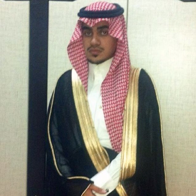 قَـ لِـيْـلونـْ  هْـمَ اللّـذيْـنَ يَ ــحْتـَكِرפْنـ  ذَاكِـرَةْ اللّـيـالــ ي