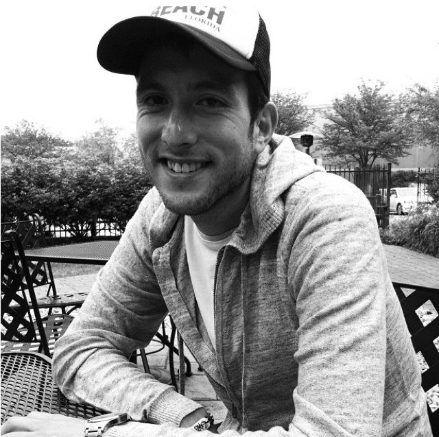 I'm a college student addicted to running marathons