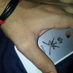 جوازک أحمر والهويہ ة عمانيہ ة
قلي وش تبي غير الفخر والمهابہ ة ♡♡ ;$ ‹(˘˘̯) ( عمأـأنيهه ششيهه)