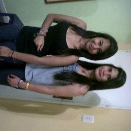 16.sarcastica amante de la musica de todo tipo y mi mejor amiga @NitanStalkers_ 3