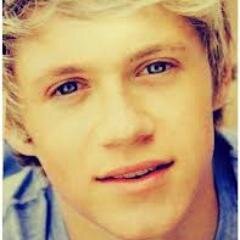 Louca por One Direction c: