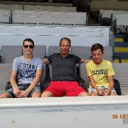 getrouwd met Anne-Marie, trotse vader van Ruben en Lars, teamleider bij de Overheid!